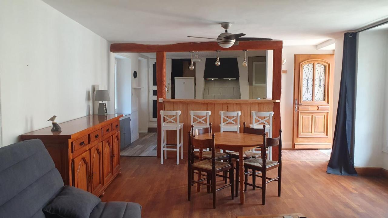 Charmante Maison De Village Condat-sur-Vezere Exteriör bild